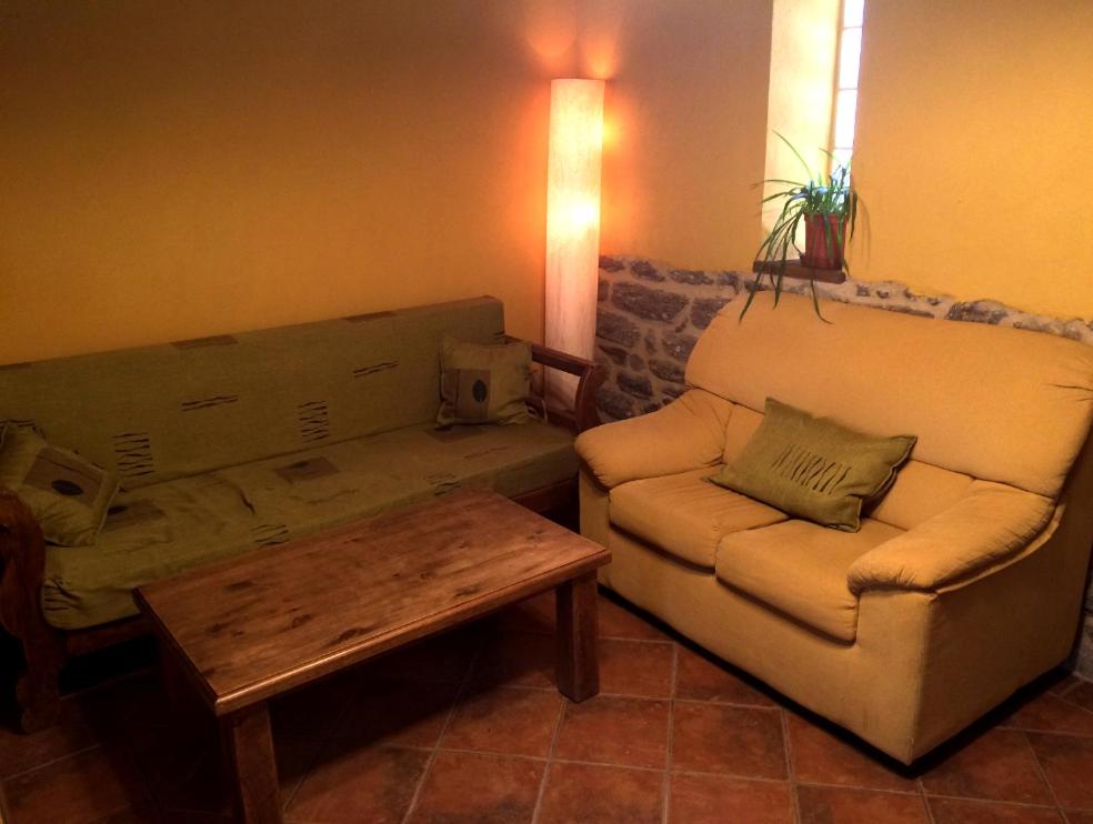 Casa rural El Trubio - Housity