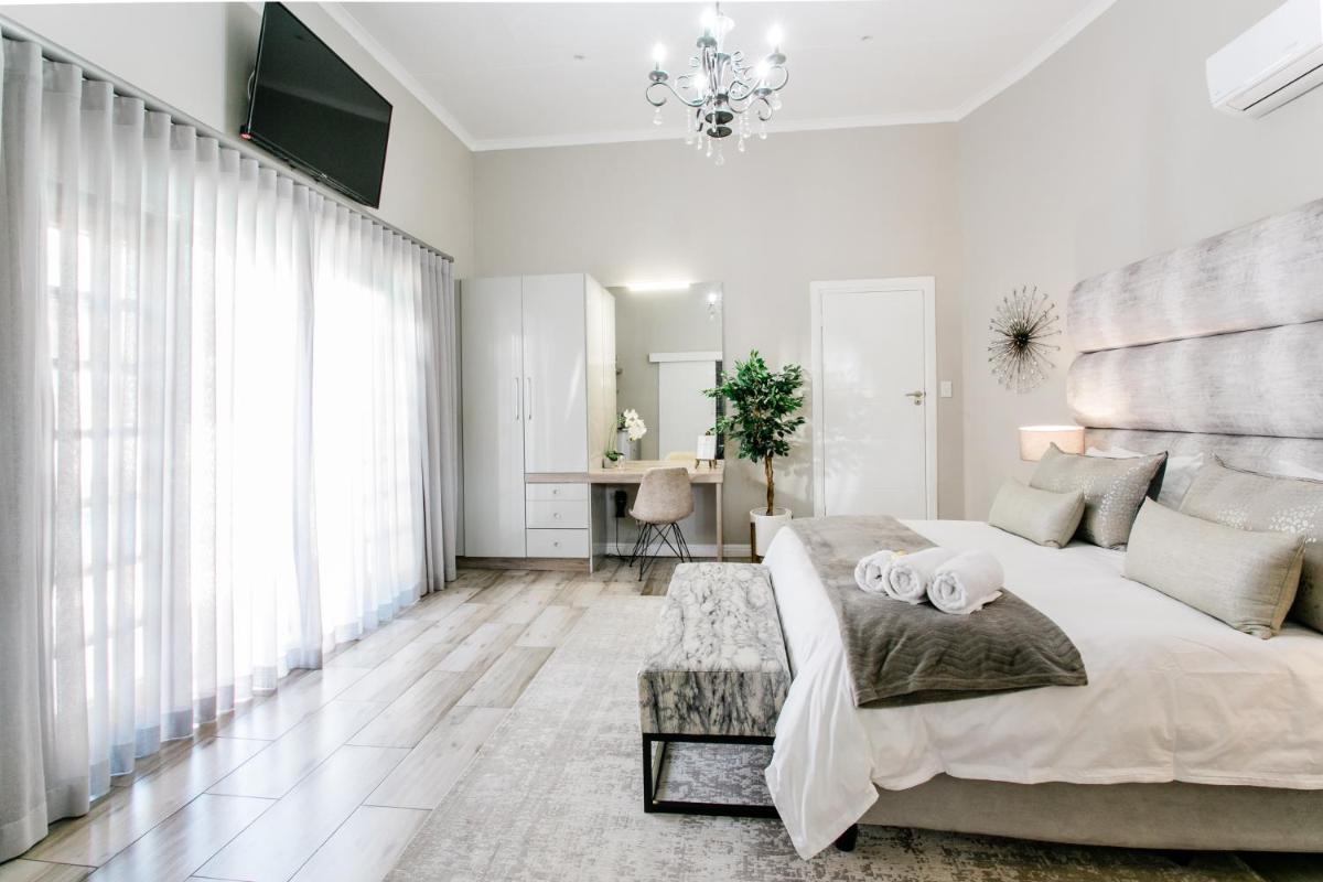 Stonehill Villa - Housity