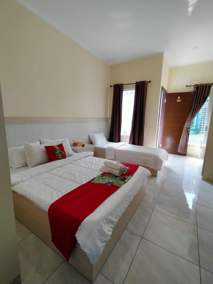 Maulana Hills Syariah Hotel - Housity