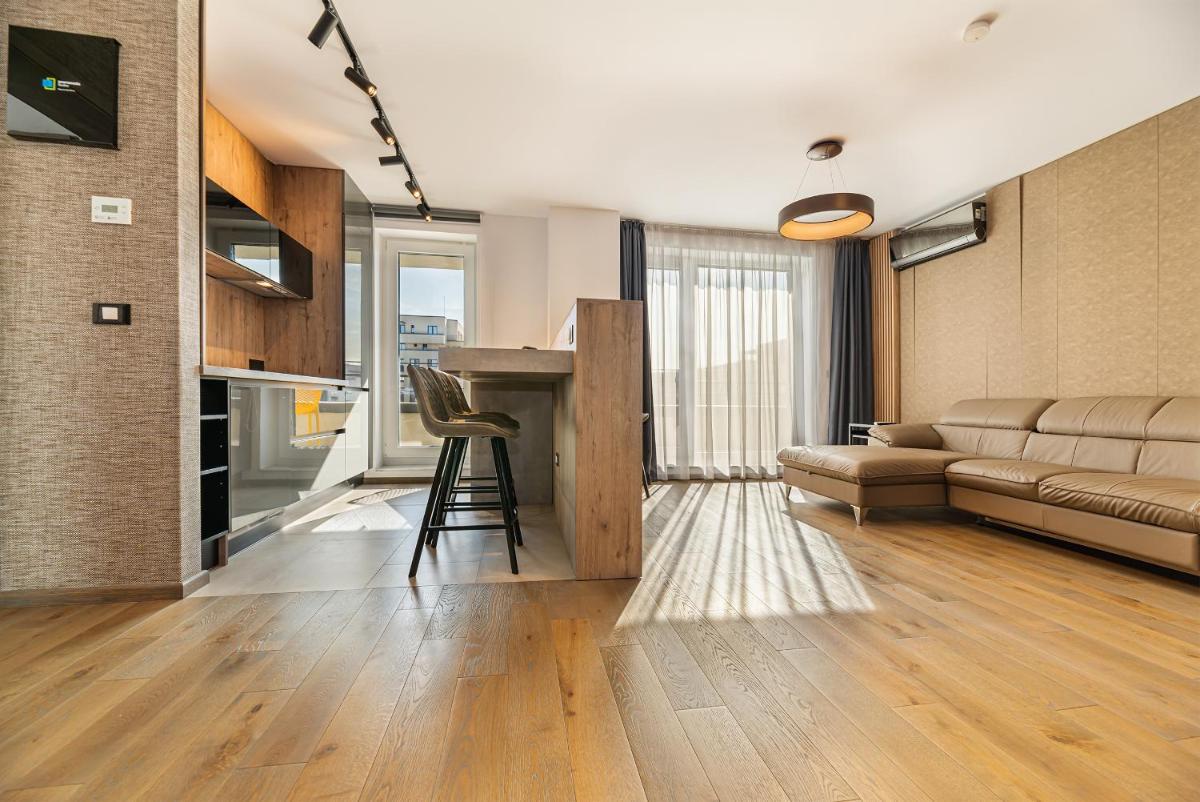 Promenada Studios - Housity