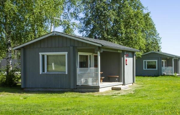 Naapurivaaran Lomakeskus - Housity