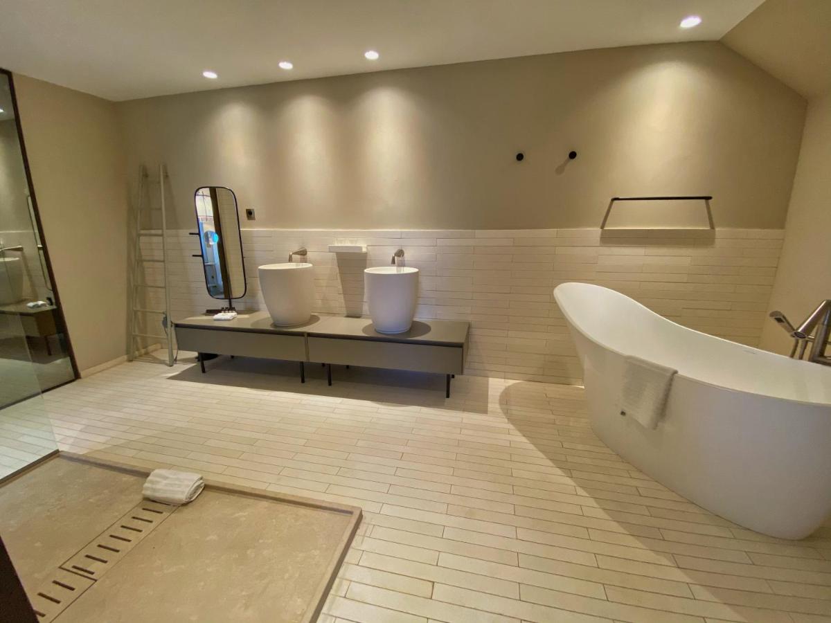 Salle de bains dans l'établissement Misincu