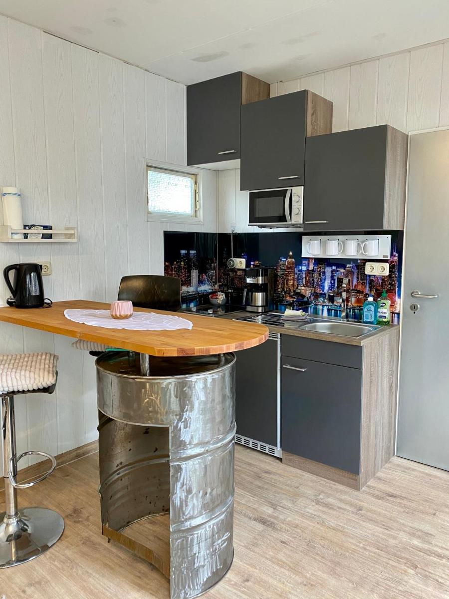 Die Pilgerbox, Tiny House trifft Urlaub, optional mit Sauna und Whirlpool - Hizvo