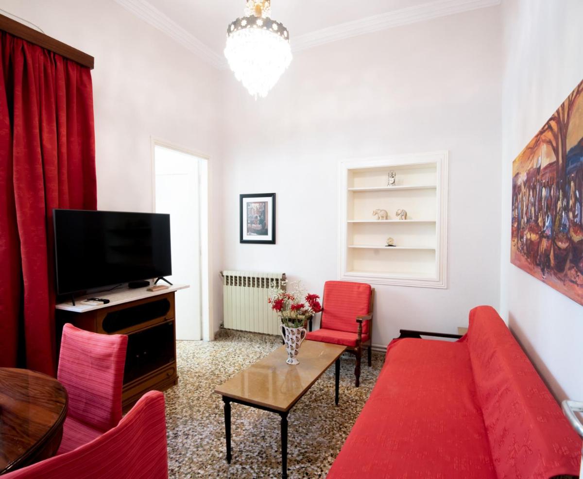 Suitetrails - Best House, Marina Home, Athens Avenue, Patra