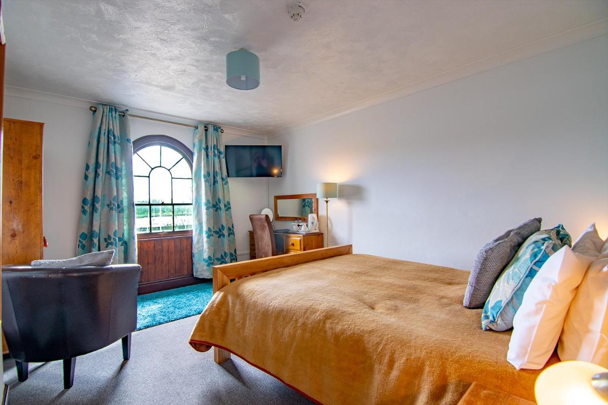The Station Guest House - Housity