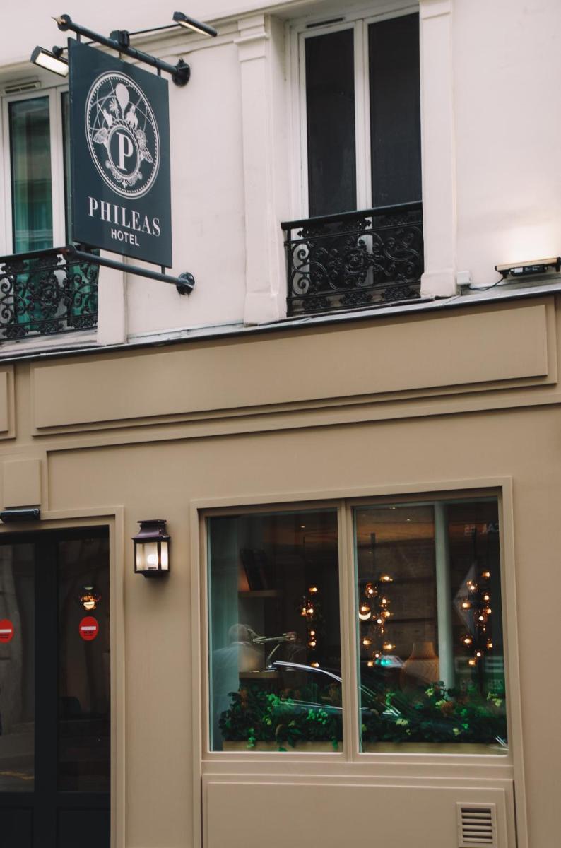 Certificat, récompense, panneau ou autre document affiché dans l'établissement Hotel Phileas Lazare & Spa - Opera