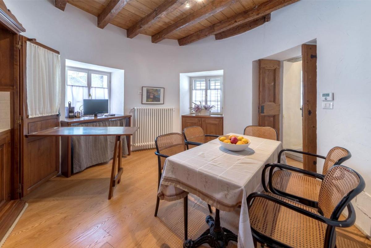 Residence La Torre con private park - Housity