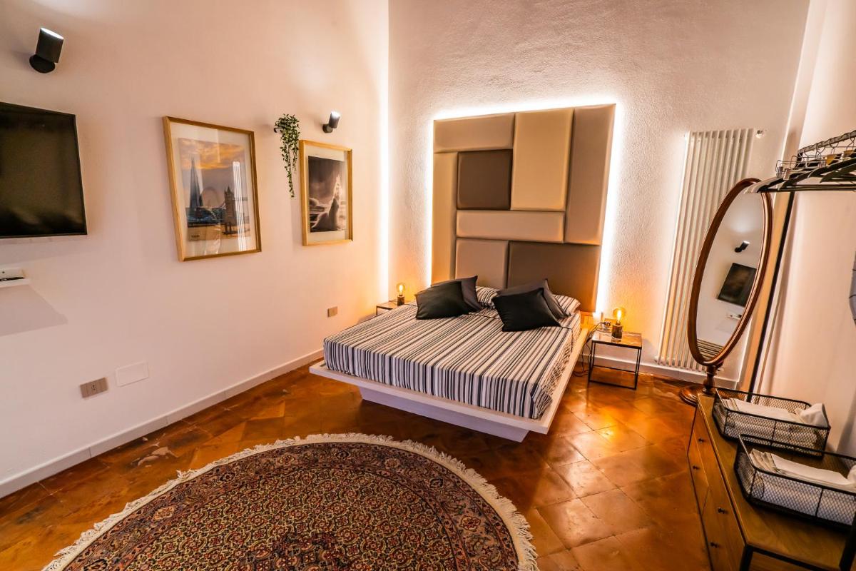 Vinto House Salerno Old Town - Housity