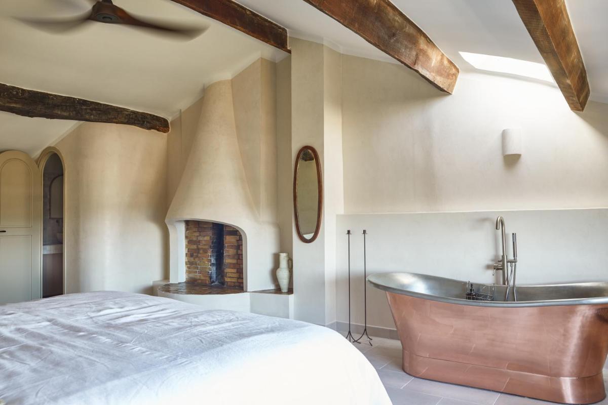 Luxury townhouse in the heart of medieval St Paul de Vence - Housity