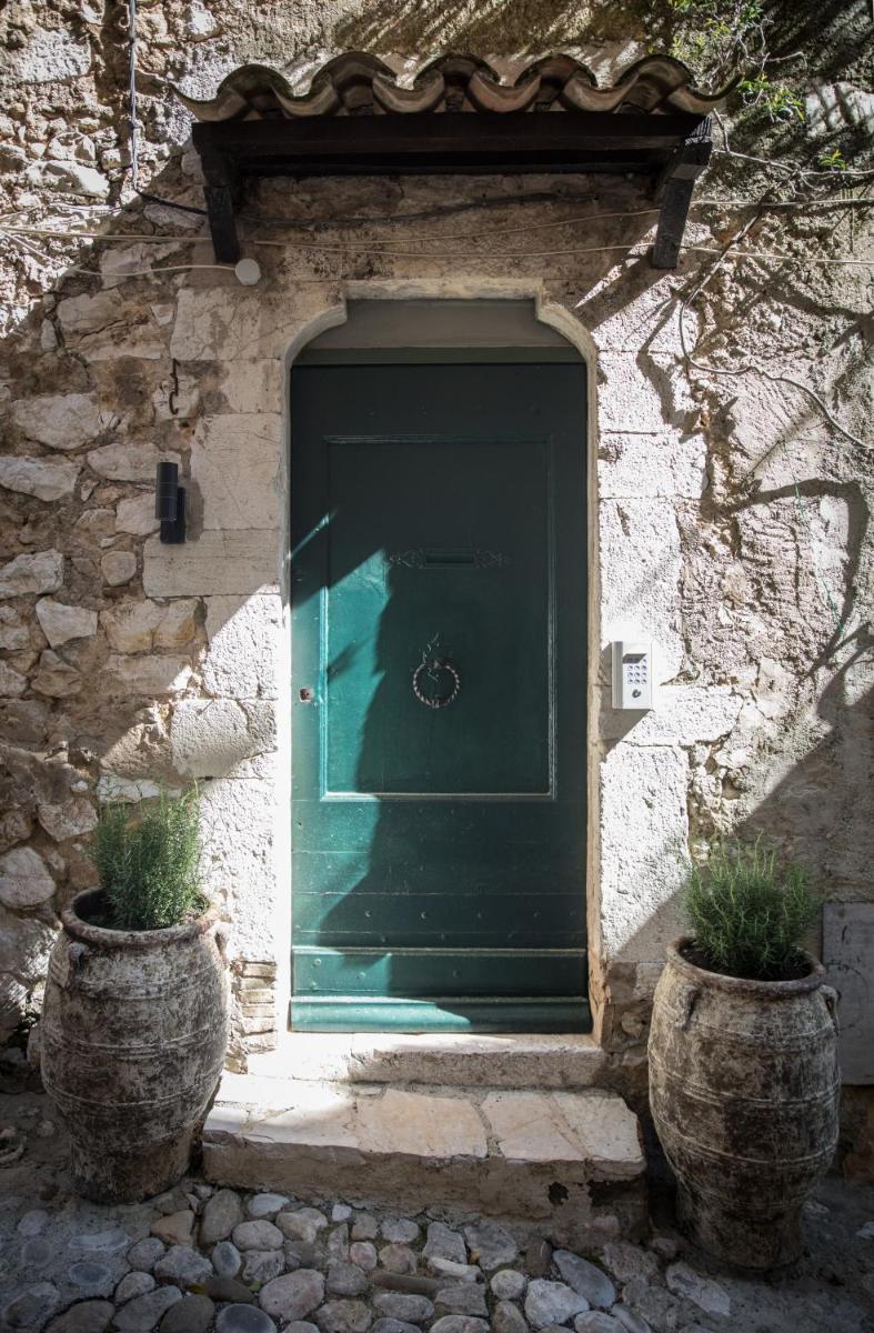 Luxury townhouse in the heart of medieval St Paul de Vence - Housity