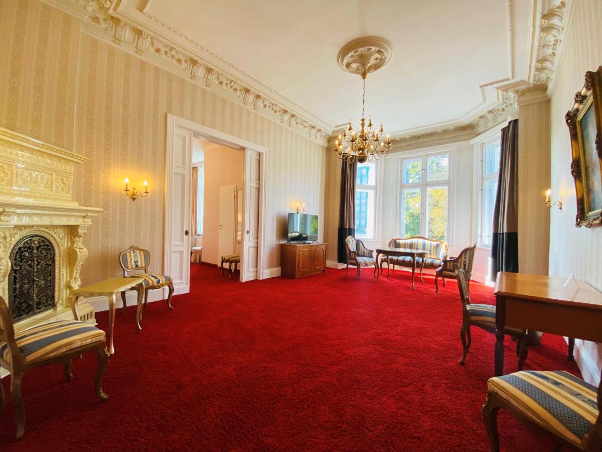 Hotel Kaiserhof - Housity