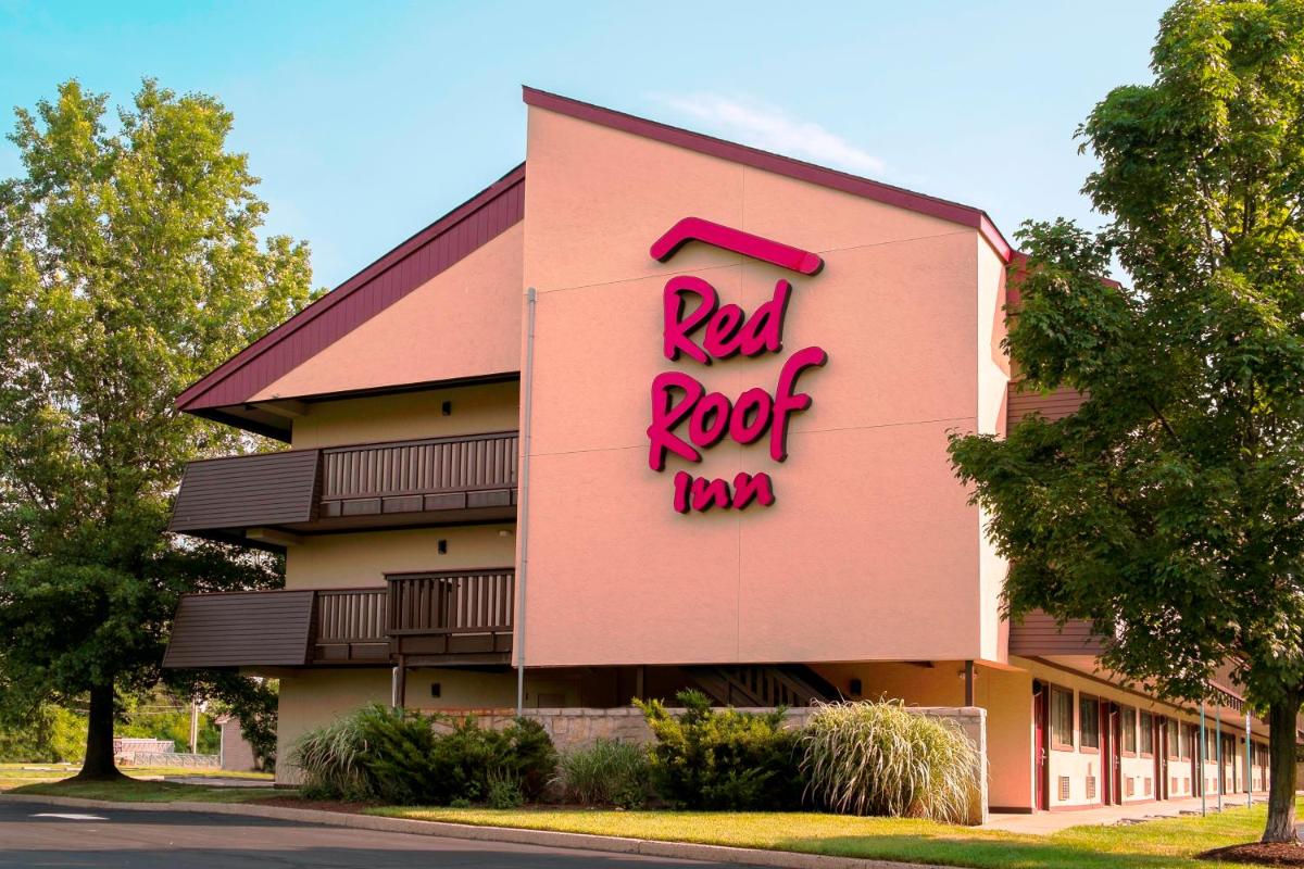 Red Roof Inn Philadelphia - Oxford Valley - Housity