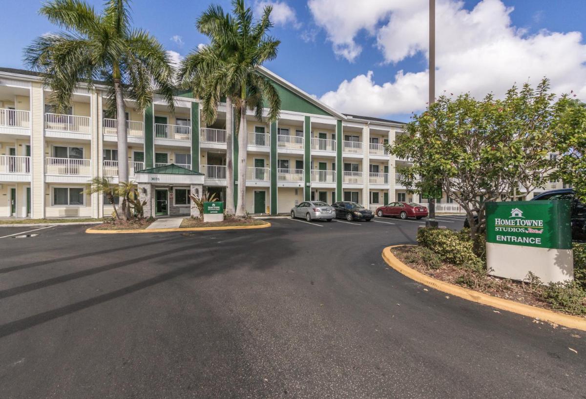 HomeTowne Studios by Red Roof Fort Lauderdale - Housity