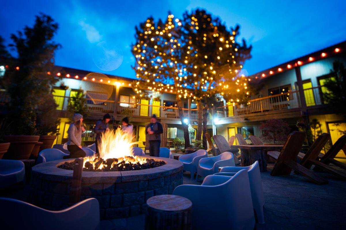 Campfire Hotel - Housity