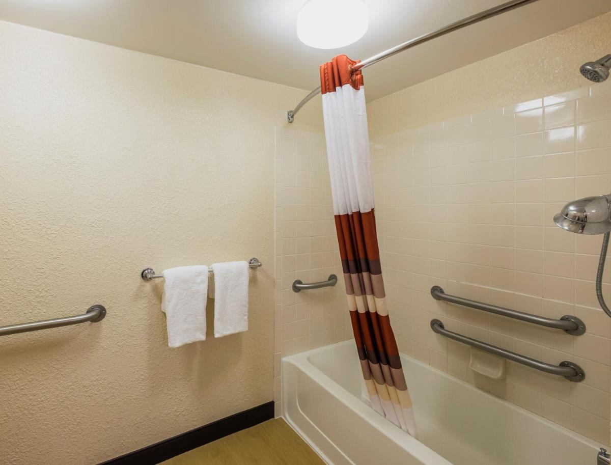 Red Roof Inn Indianapolis South - Housity