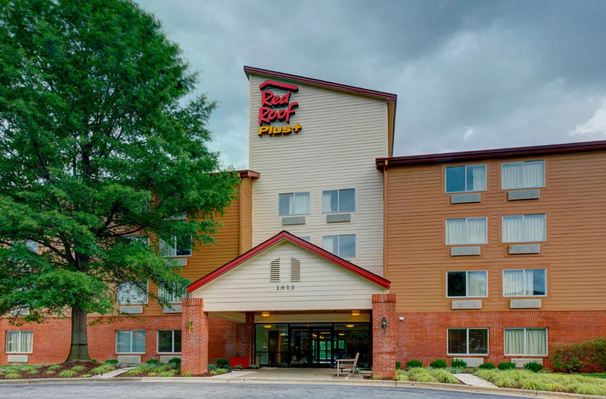 Red Roof Inn PLUS Raleigh Downtown NCSU Conv Center - Housity