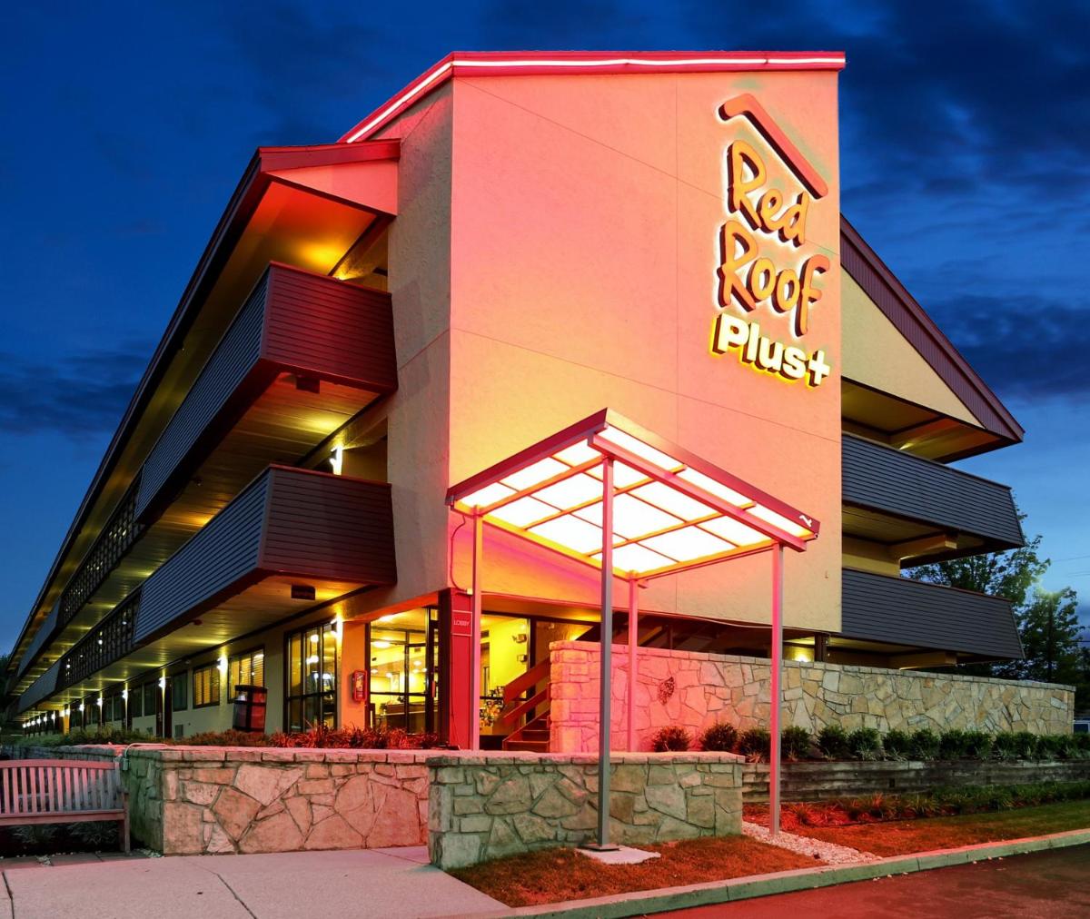 Red Roof Inn PLUS+ Baltimore North - Timonium - Housity