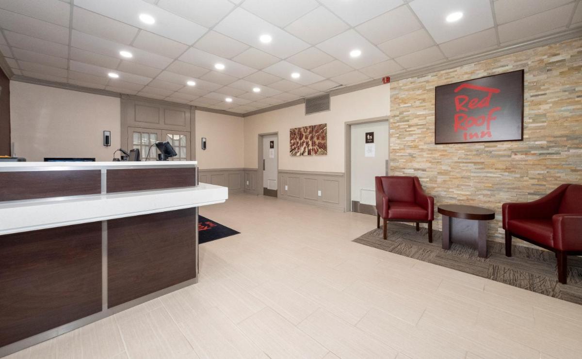 Red Roof Inn Petersburg - Fort Lee - Housity