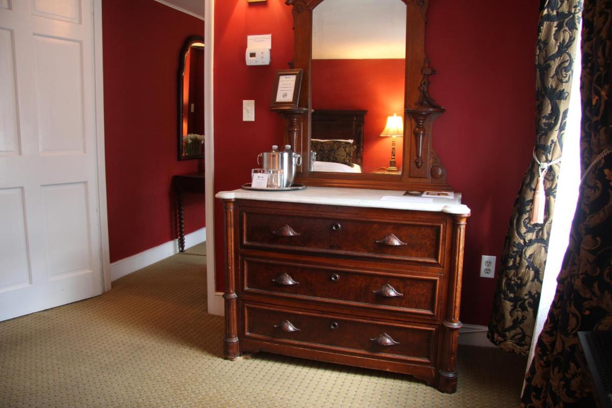 Morris House Hotel - Housity