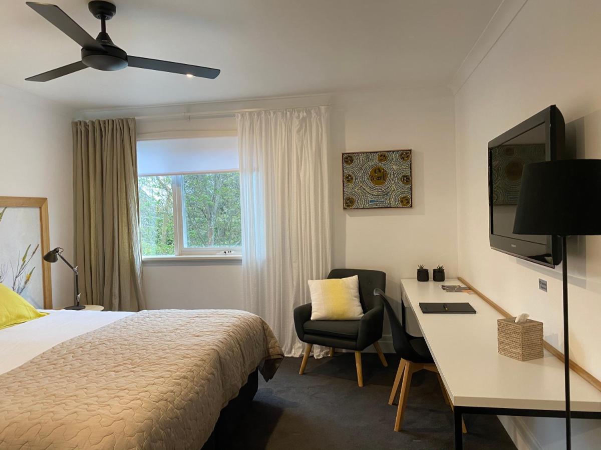 Sunny Side Up B&B Rye - Housity