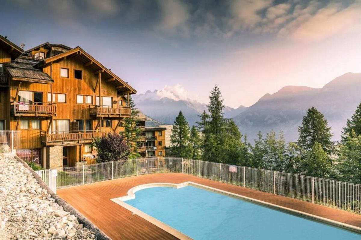 Résidence le Hameau des Ecrins - maeva Home - Housity