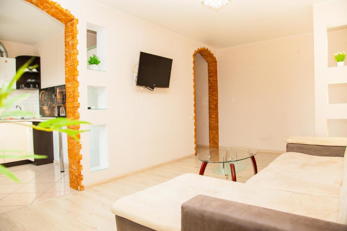 2Rooms Luxury Apartment on Gagarina near Intourist Hotel - Housity