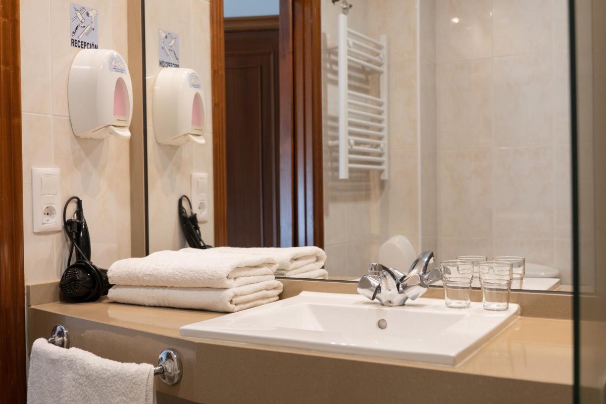 Hotel Carlos 96 - Housity