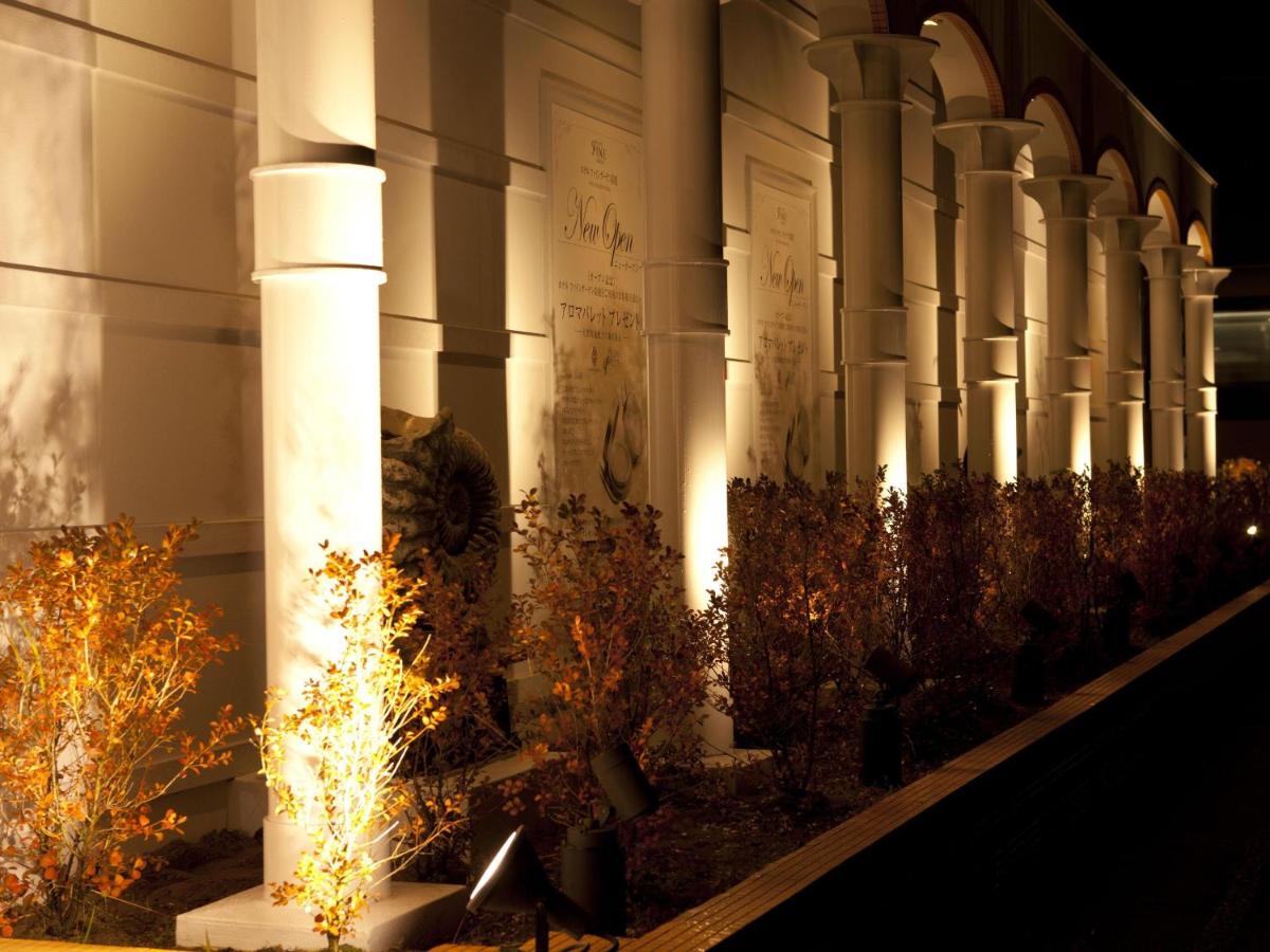 Hotel Fine Garden Suzuka - Housity