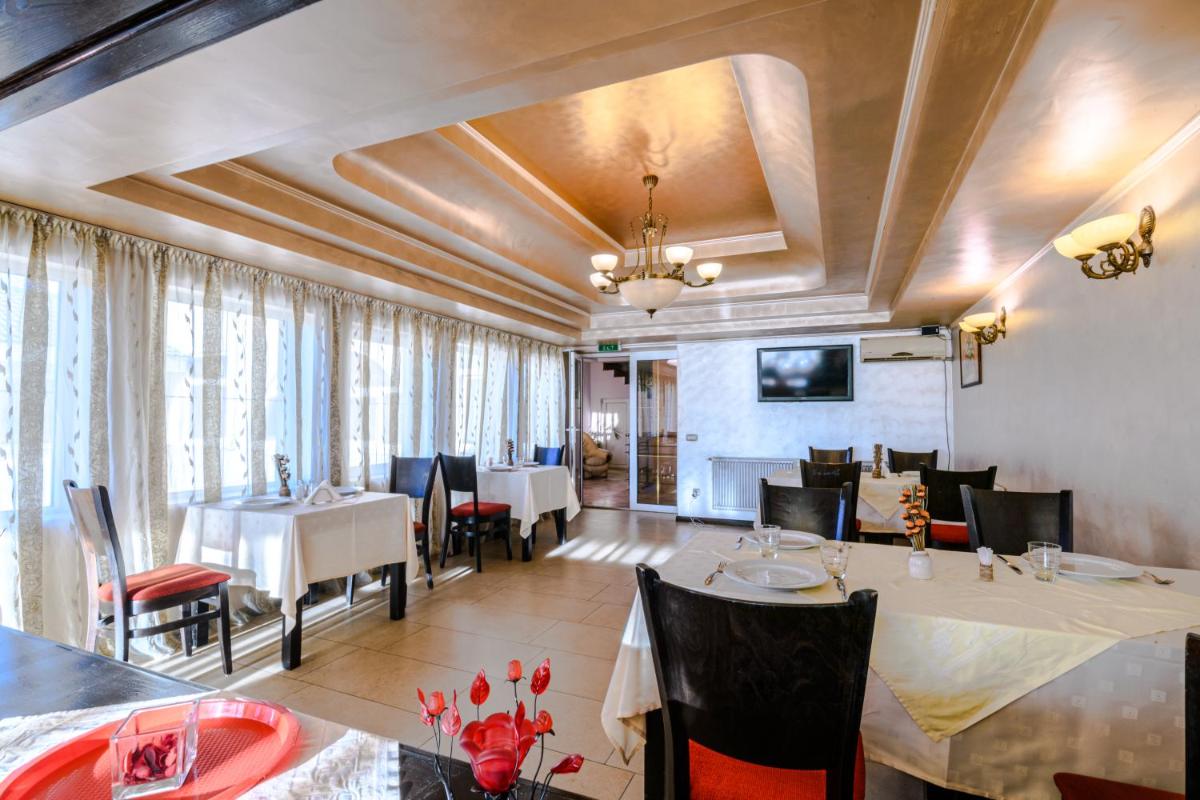 Vila Palace - Housity