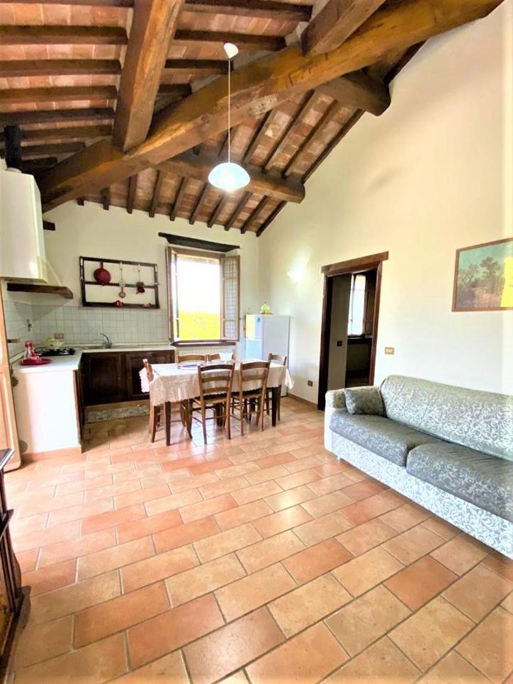 Agriturismo Comparone Casavecchia - Housity