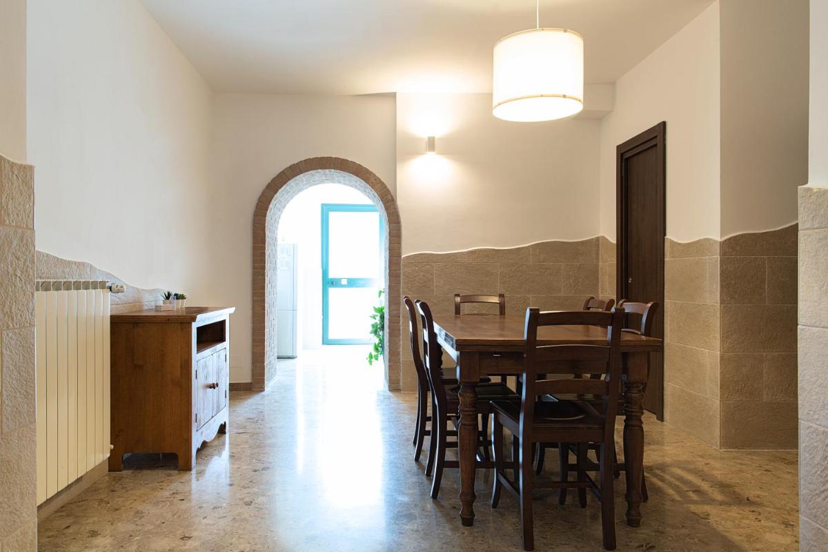 Fox House BnB - Housity