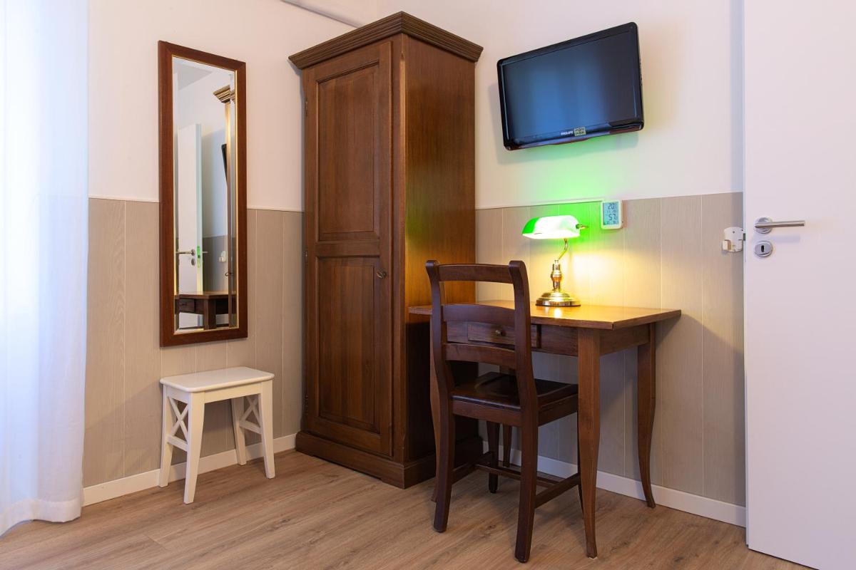 Fox House BnB - Housity