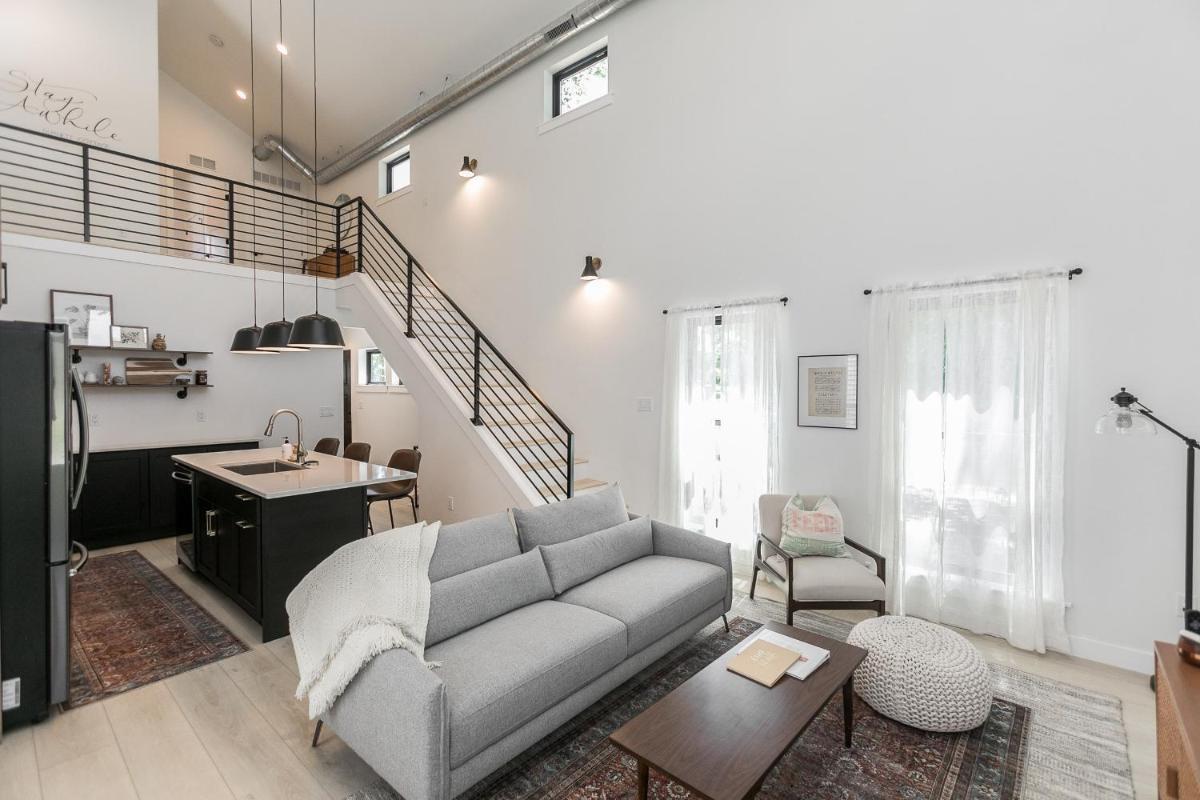 Burnett Cottage - OG - Housity