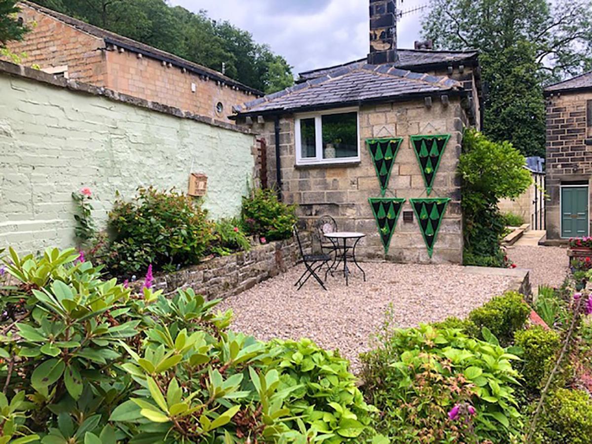 Ewood Cottage *NEW* Exquisite Country Cottage - Housity