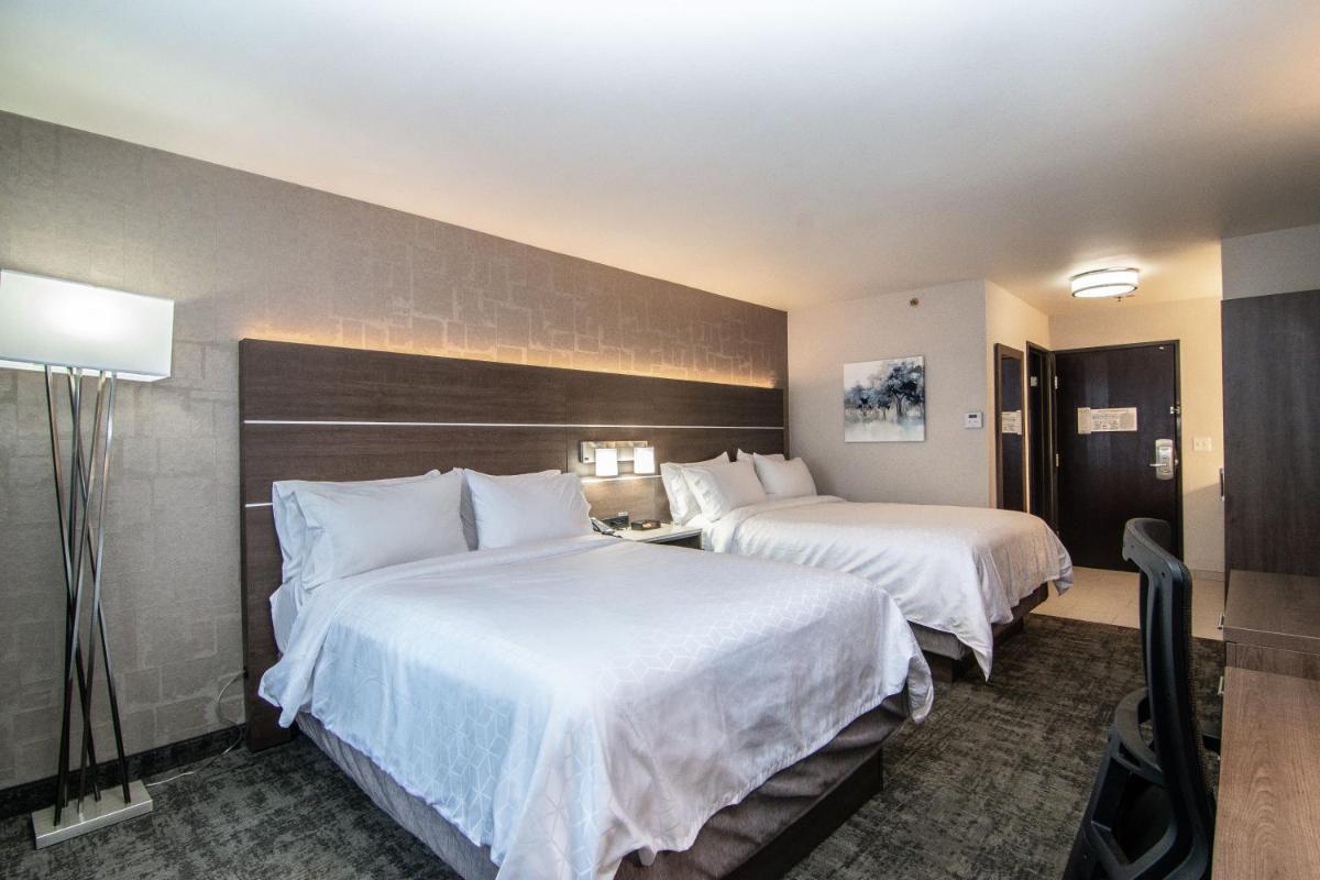 Holiday Inn Express Spokane-Downtown, an IHG Hotel - Housity