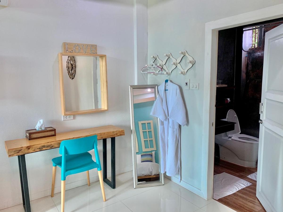 Nan Rim Nam Resort - Housity