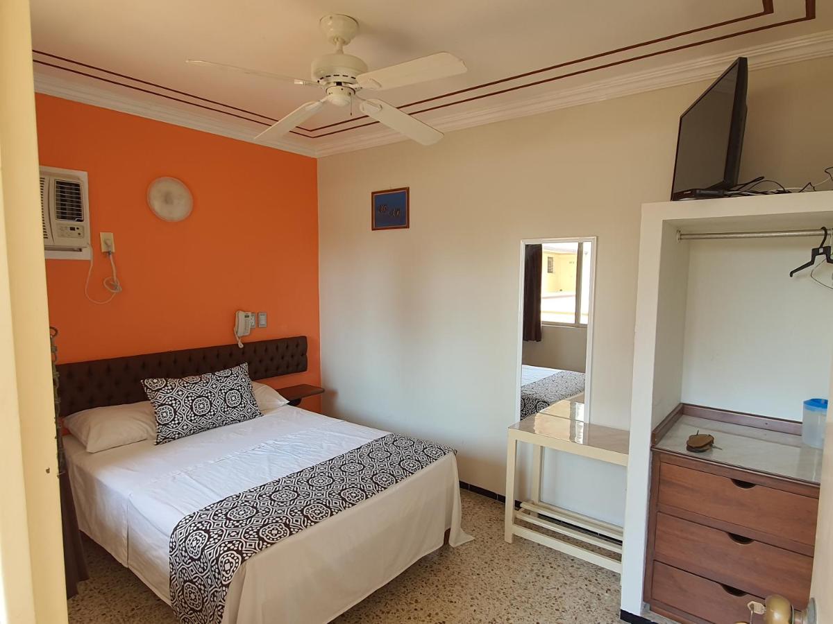 Hotel Atlantico a 150 mts de Playa Martí - Hizvo