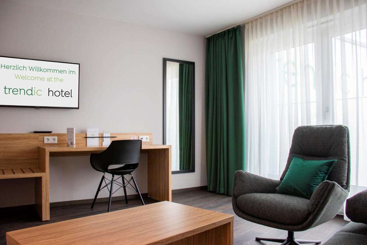 Trendic Hotel - Housity