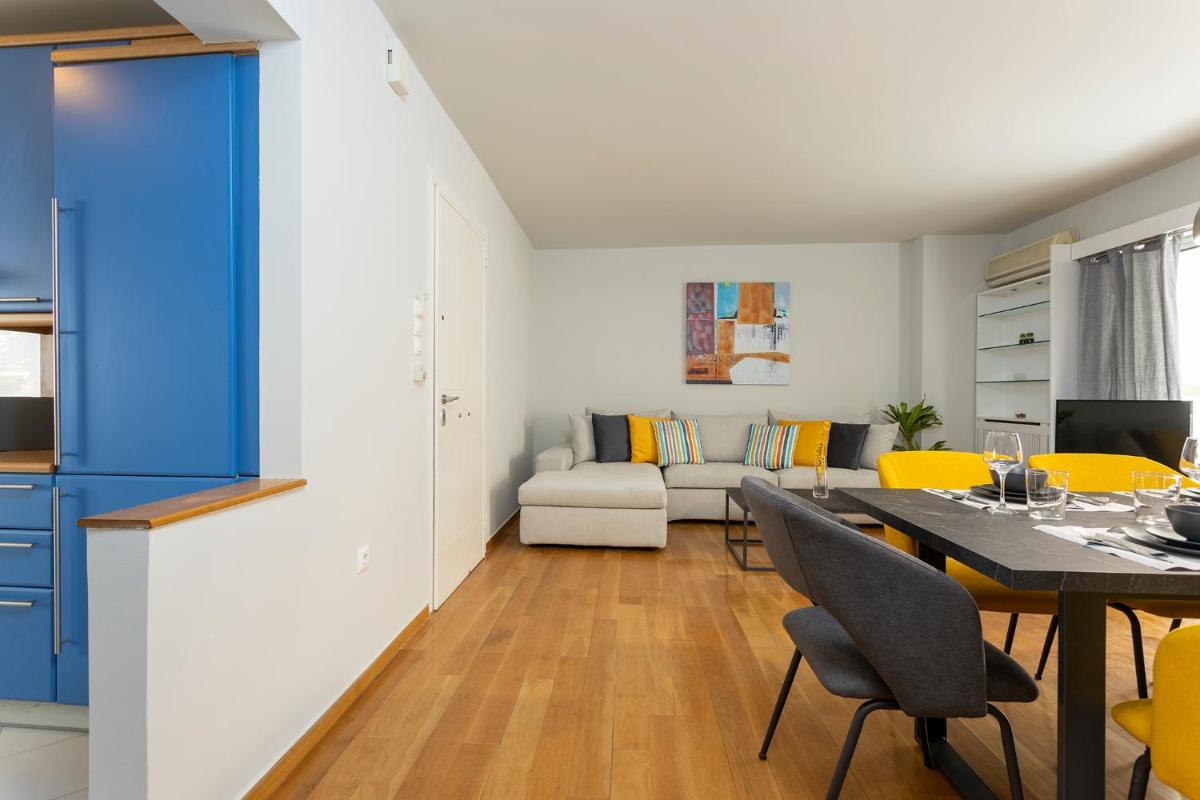 AthensBlues Kolonaki 2 Bedroom with Car Park - Housity