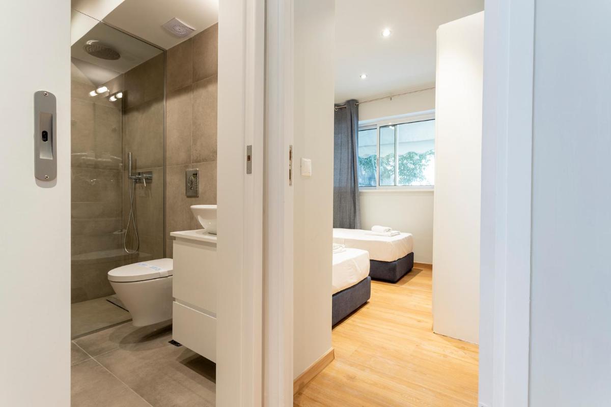 Suitetrails - AthensBlues Kolonaki 2 Bedroom with Car Park