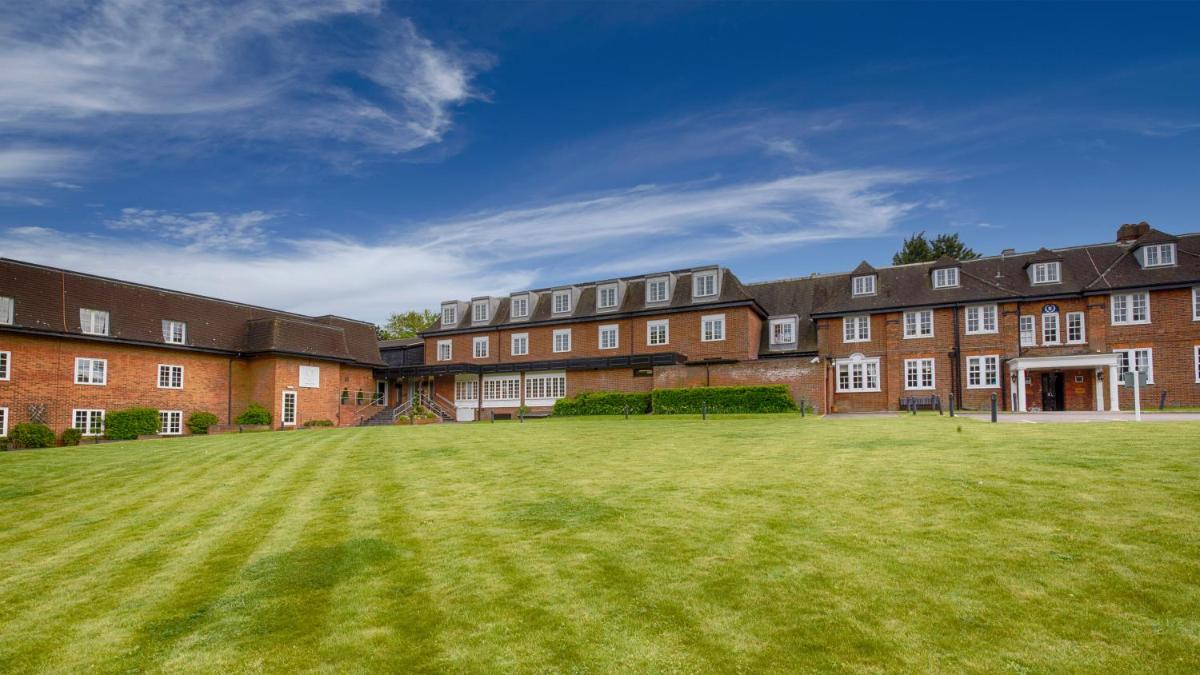 Needham House - Housity