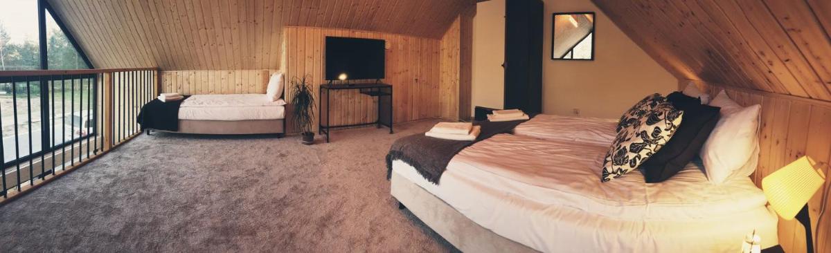 Hotel Bursztynowy - Housity