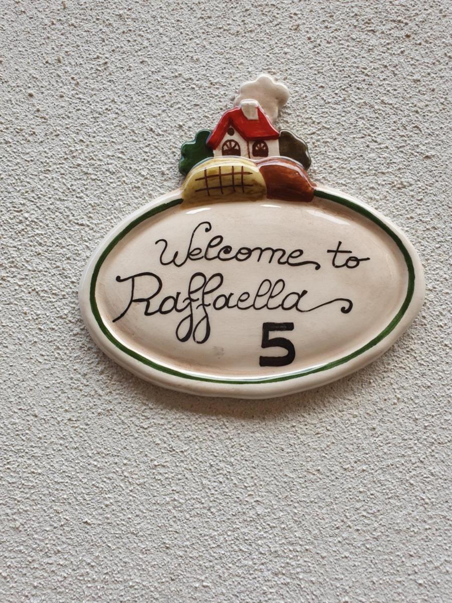 Appartamento da Raffaella CIR O12133 CNI OOO39 - Housity