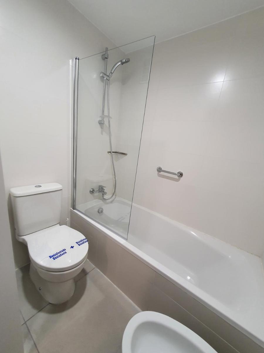 Un baño de Oroel Hotel & SPA