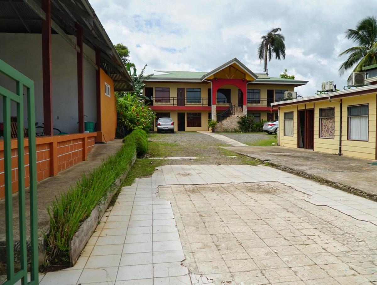 Hotel Heliconia Los Chiles - Housity