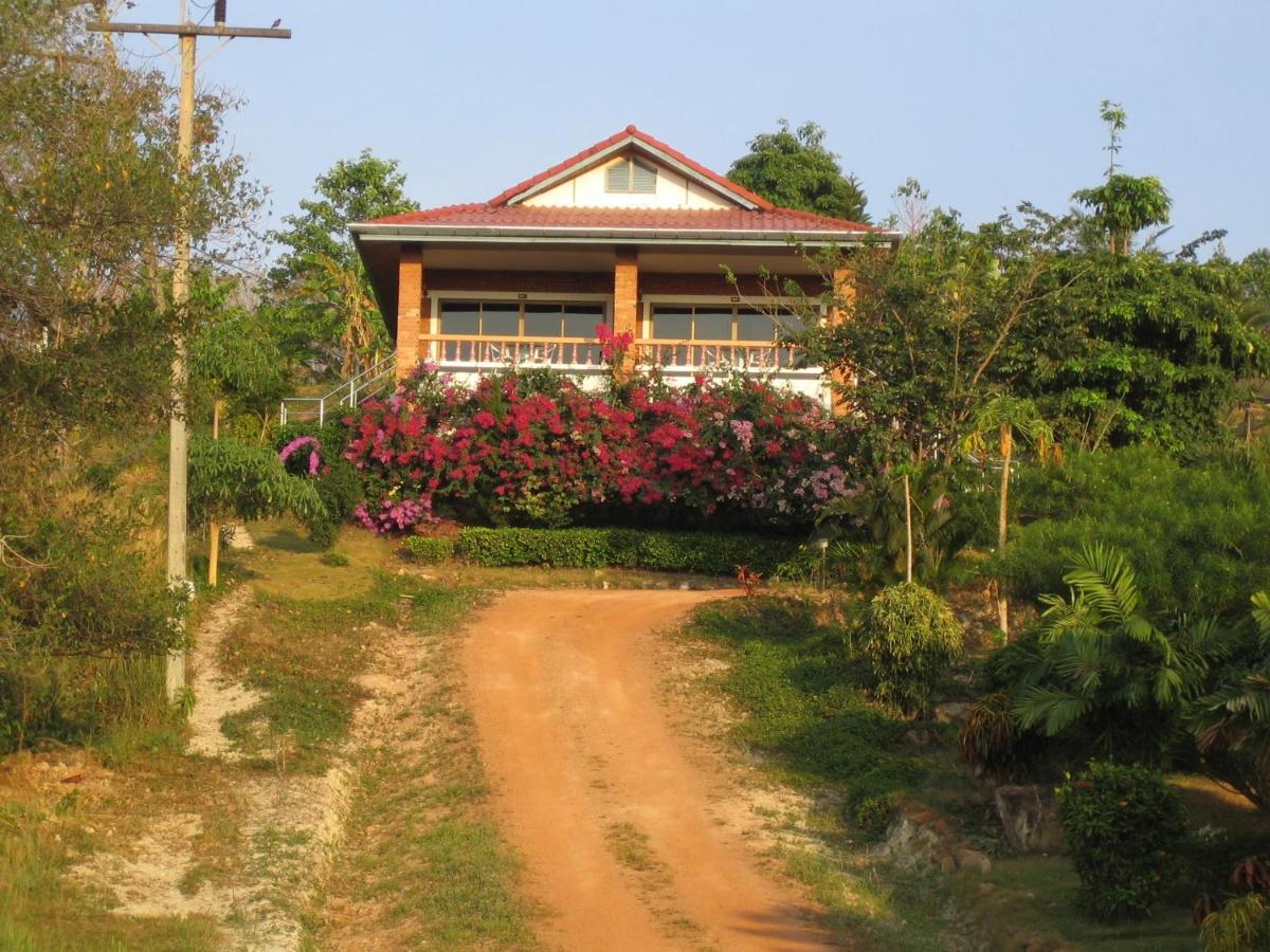 Freedom Estate sea view Apartments - Housity