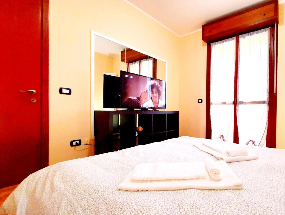 GUEST HOLIDAY GRAMSCI - Housity