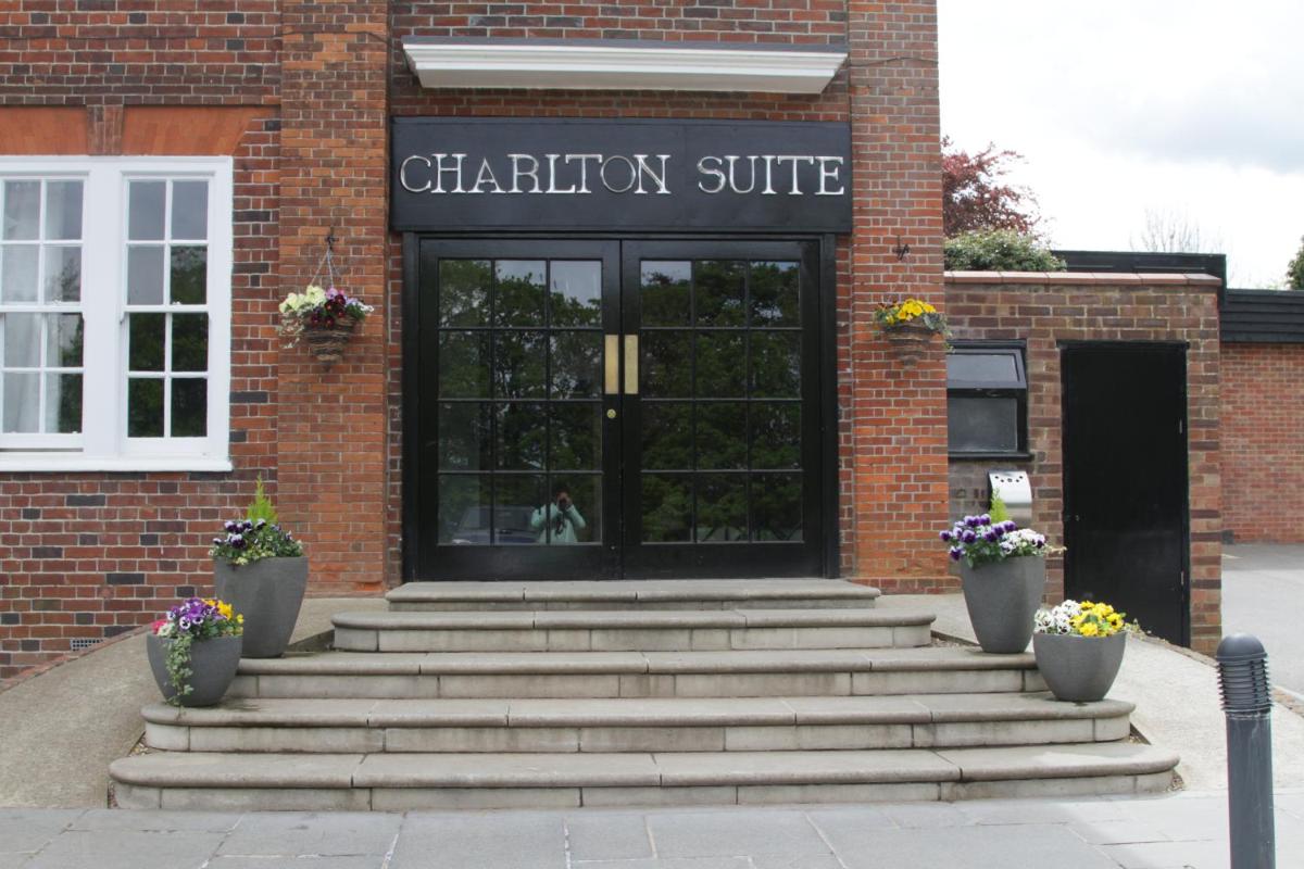 Needham House - Housity