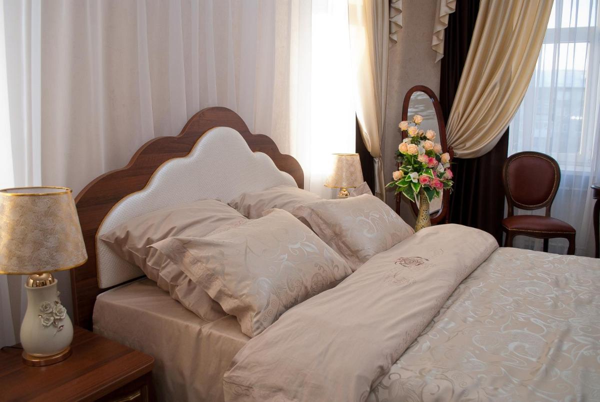 Hotel Nikolskiy - Housity