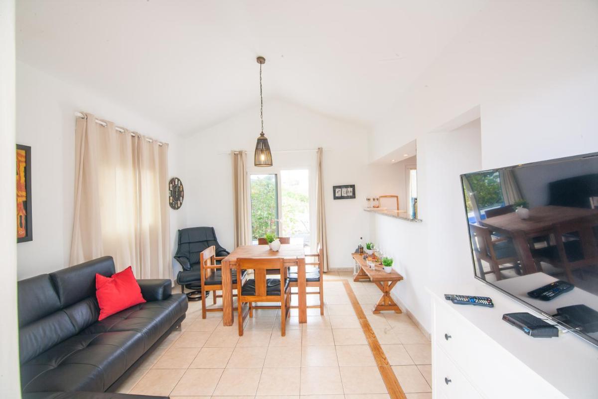 Charco del Palo Bungalows - Housity